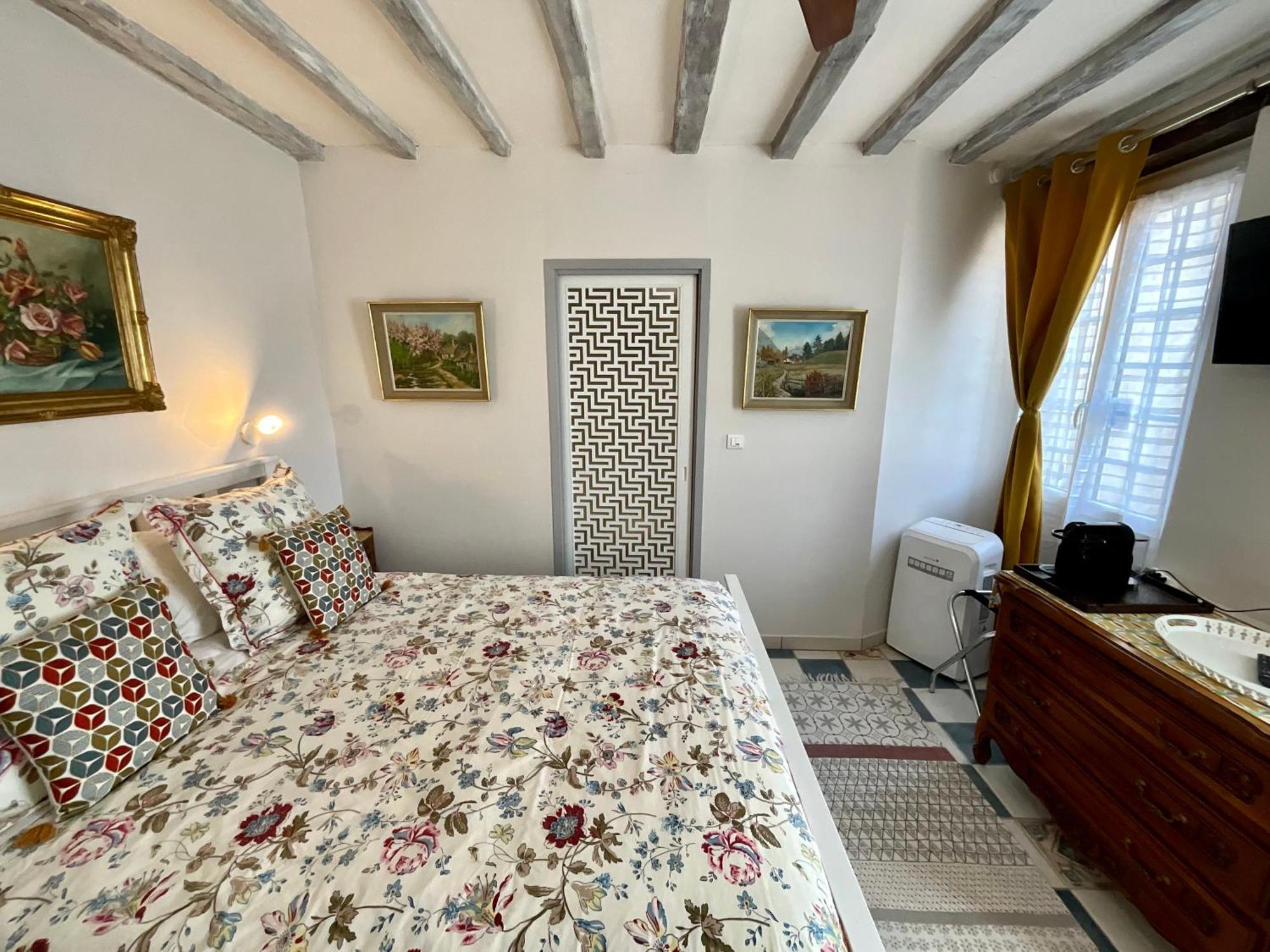 Sans Souci Bed And Breakfast Luxe Heated Pool And Restaurant Luzillé Zewnętrze zdjęcie